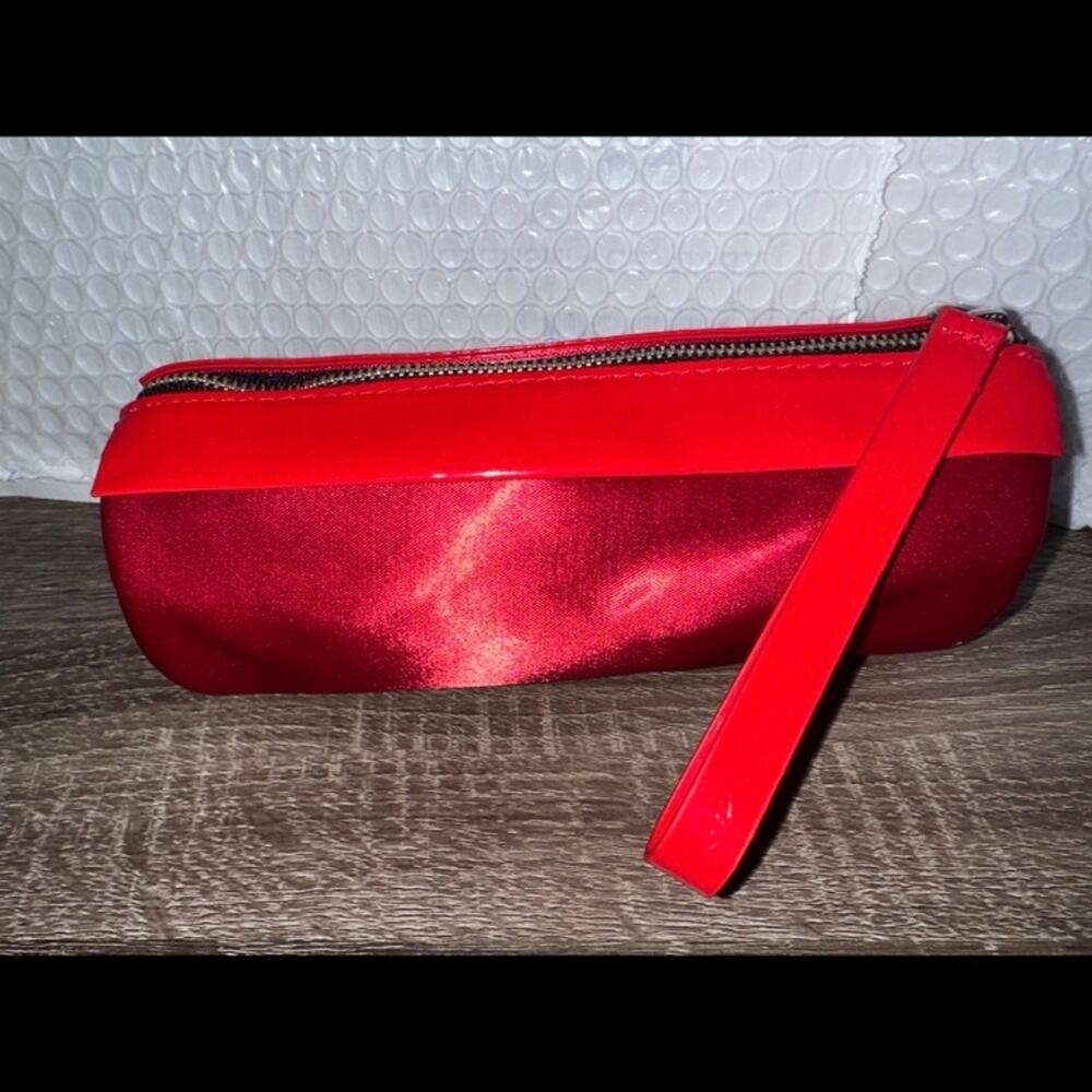 MAC‎ cosmetics Makeup Bag red